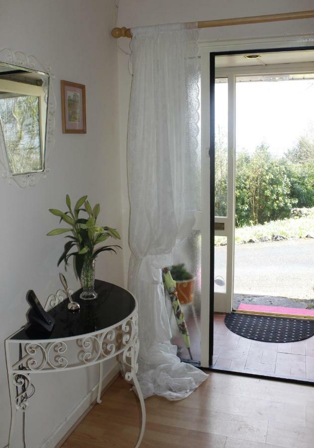 Ferienwohnung Hollybanks Moycullen Exterior foto